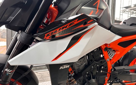 Neufahrzeug KTM 990 Duke R - Bild 11