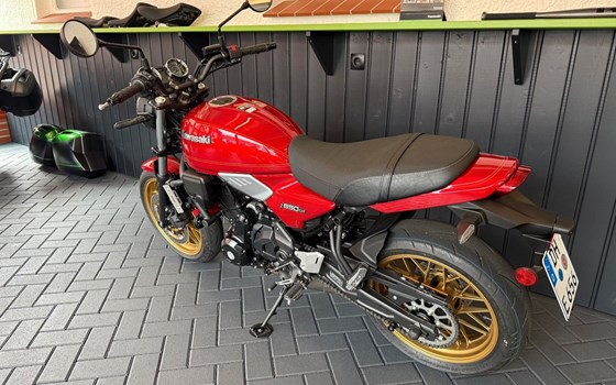 Gebrauchtmotorrad Kawasaki Z650 RS - Bild 6