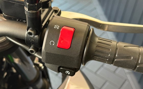 Gebrauchtmotorrad Kawasaki Z 500 SE - Bild 13