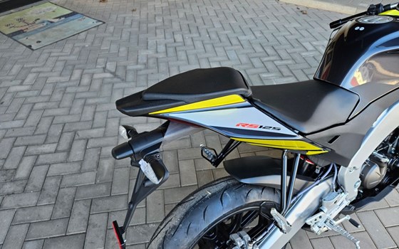 Neufahrzeug Aprilia RS 125 - Bild 6
