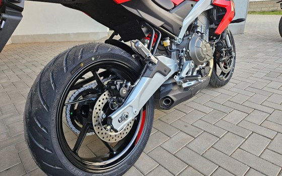 Neufahrzeug Aprilia Tuono 457 - Bild 14