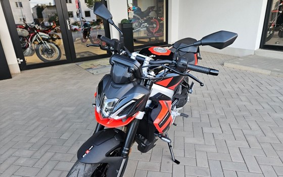 Neufahrzeug Aprilia Tuono 457 - Bild 6