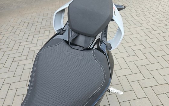 Neufahrzeug CFMOTO 675SR-R - Bild 10