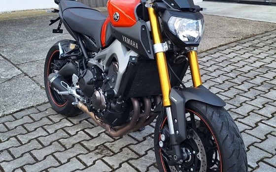 Gebrauchtmotorrad Yamaha MT-09 - Bild 1