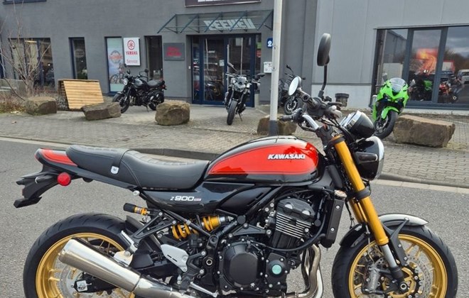 Kawasaki Z900 RS SE