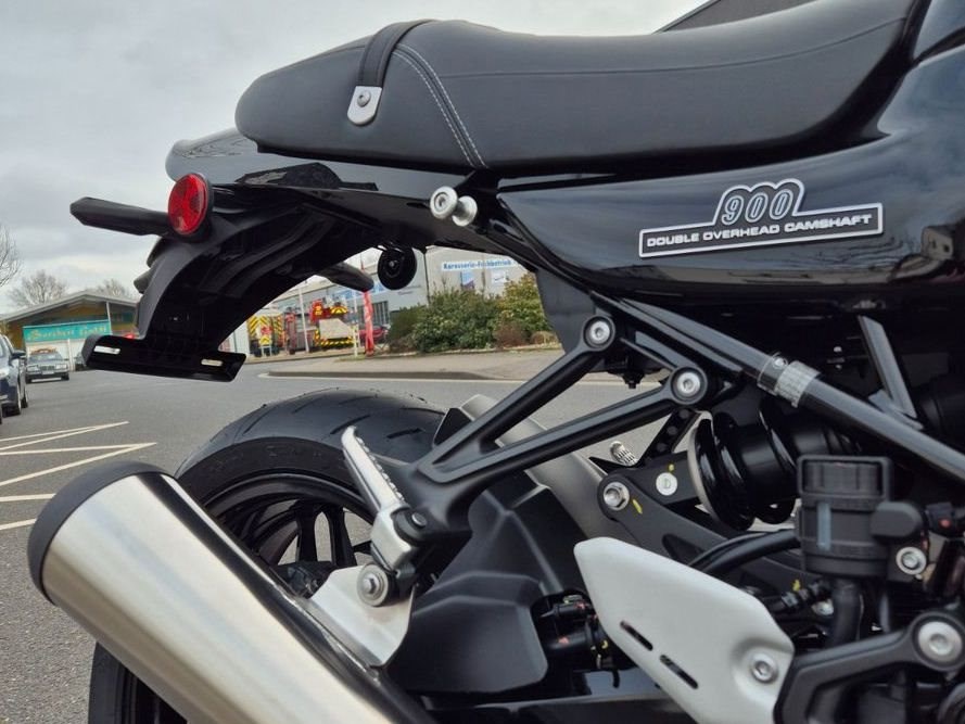 Angebot Kawasaki Z900 RS Black Ball Edition