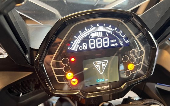 Gebrauchtmotorrad Triumph Tiger Sport 800 - Bild 24