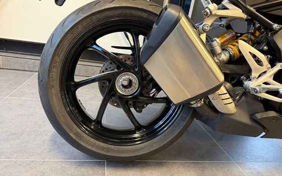 Gebrauchtmotorrad Triumph Speed Triple 1200 RS - Bild 18