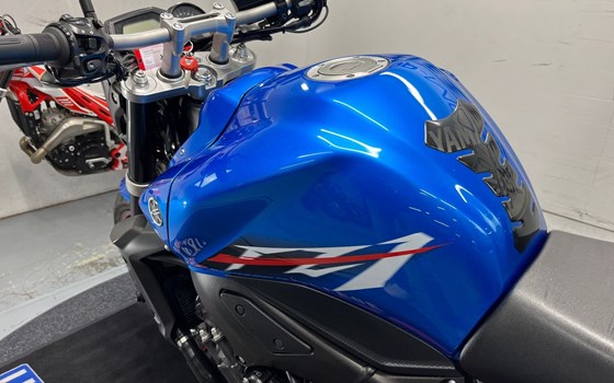 Gebrauchtmotorrad Yamaha FZ1 - Bild 8