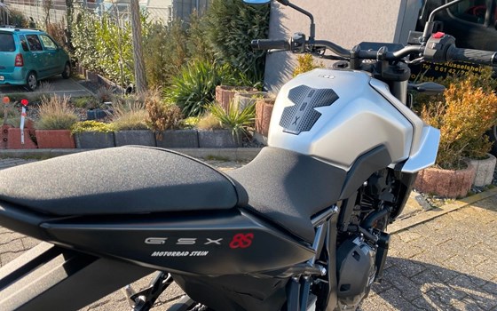 Neufahrzeug Suzuki GSX-8S - Bild 22