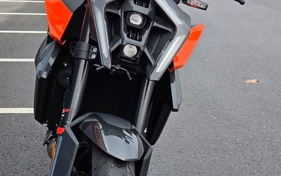 Gebrauchtmotorrad KTM 990 Duke - Bild 3