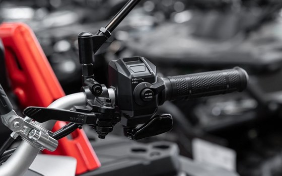 Neufahrzeug CFMOTO CFORCE 1000 MUD Version - Bild 13