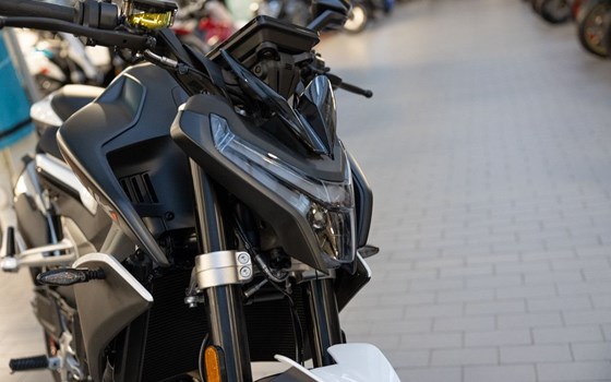 Neufahrzeug CFMOTO 800NK Advanced - Bild 16