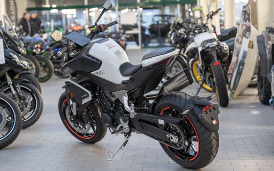 Neufahrzeug CFMOTO 800NK Advanced - Bild 3