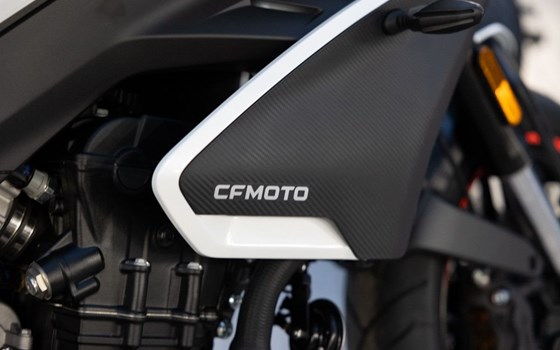 Neufahrzeug CFMOTO 800NK Advanced - Bild 5