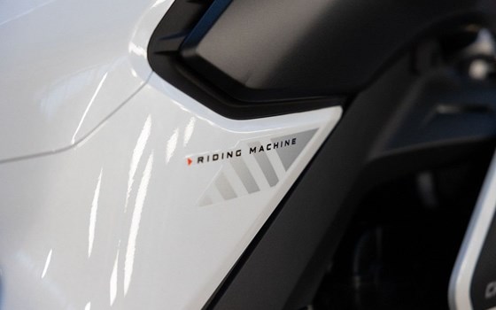 Neufahrzeug CFMOTO 800NK Advanced - Bild 6