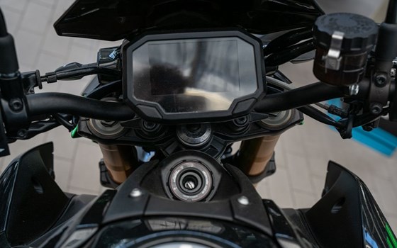 Gebrauchtmotorrad Kawasaki Z900 SE - Bild 11