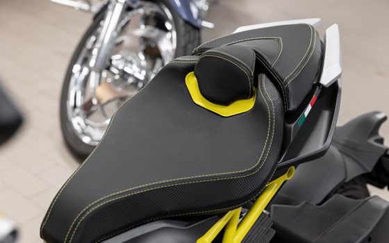 Neufahrzeug Italjet Dragster 125 - Bild 10