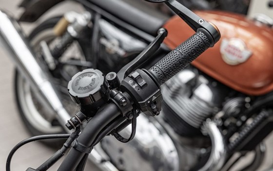 Gebrauchtmotorrad Brixton Cromwell 250 - Bild 7