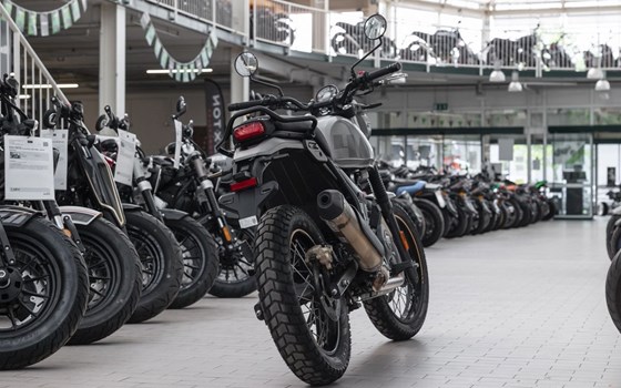 Gebrauchtmotorrad Royal Enfield Scram 411 - Bild 7