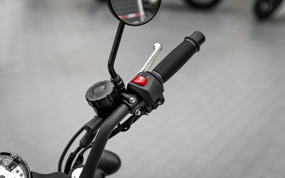 Gebrauchtmotorrad Motron Revolver 125 - Bild 12