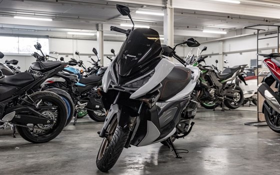 Neufahrzeug Malaguti Madison 125 - Bild 3