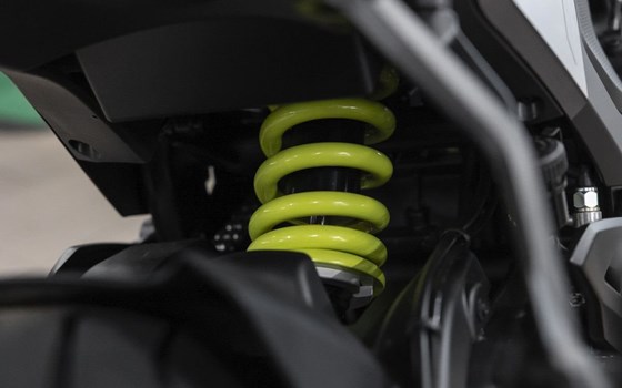 Neufahrzeug Benelli Tornado 550 - Bild 18