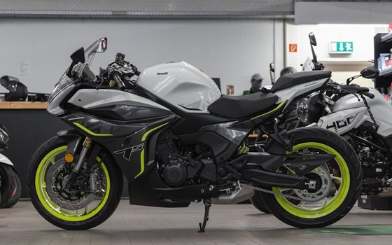 Neufahrzeug Benelli Tornado 550 - Bild 2