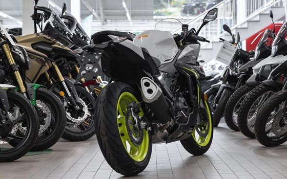 Neufahrzeug Benelli Tornado 550 - Bild 4