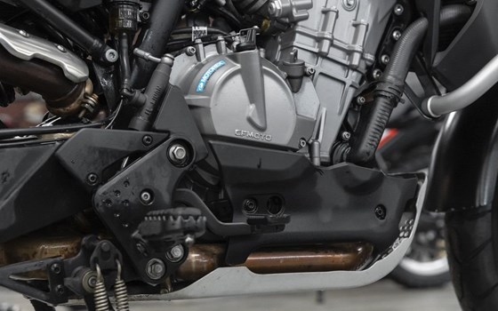 Gebrauchtmotorrad CFMOTO 800MT Touring - Bild 12