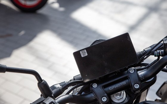 Neufahrzeug CFMOTO 300NK - Bild 16