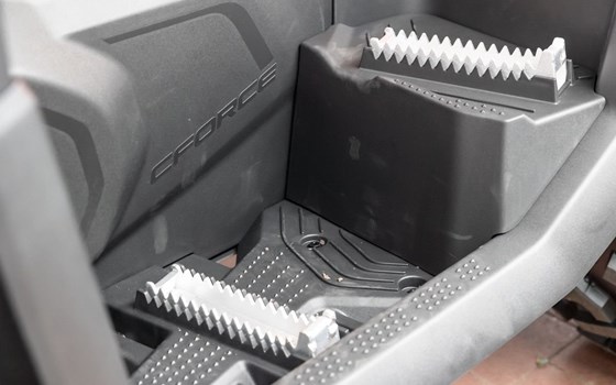 Neufahrzeug CFMOTO CFORCE 850 Touring - Bild 12