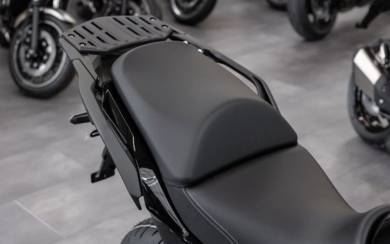 Neufahrzeug Kawasaki Versys 1100 SE - Bild 11