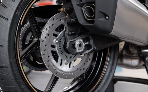 Neufahrzeug Kawasaki Versys 1100 SE - Bild 14