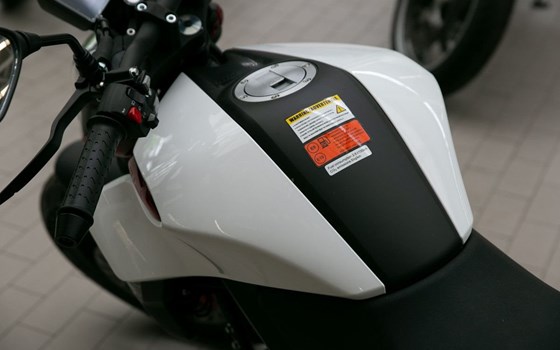 Neufahrzeug Malaguti Drakon 125 ABS - Bild 12