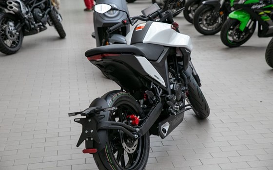 Neufahrzeug Malaguti Drakon 125 ABS - Bild 4