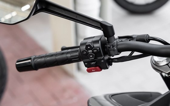 Neufahrzeug CFMOTO 450NK - Bild 8