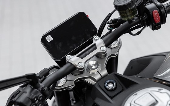 Neufahrzeug CFMOTO 450NK - Bild 9