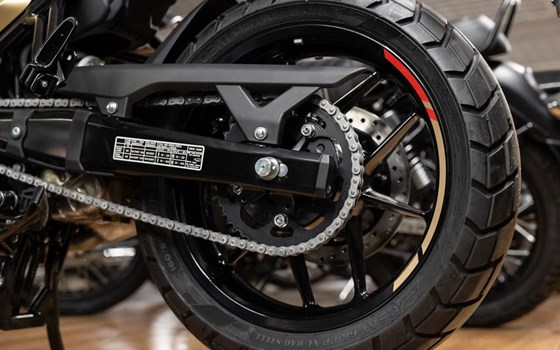 Neufahrzeug Royal Enfield Guerrilla 450 - Bild 11