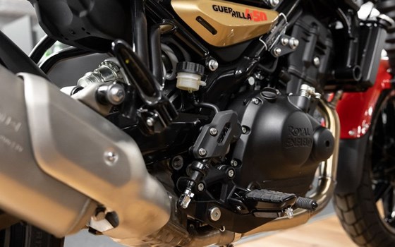 Neufahrzeug Royal Enfield Guerrilla 450 - Bild 17