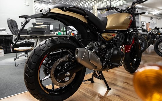 Neufahrzeug Royal Enfield Guerrilla 450 - Bild 6
