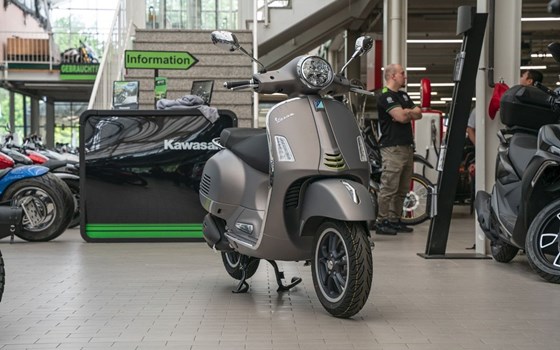Neufahrzeug Vespa GTS 310 SuperTech - Bild 2
