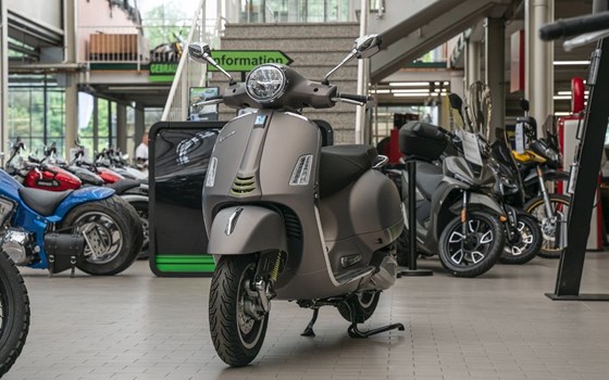 Neufahrzeug Vespa GTS 310 SuperTech - Bild 3