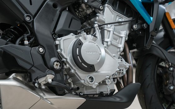 Neufahrzeug CFMOTO 675NK - Bild 17