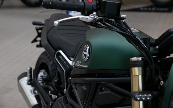 Gebrauchtmotorrad Benelli Leoncino 800 - Bild 8