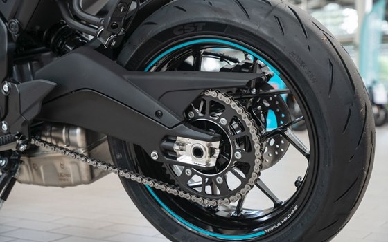 Neufahrzeug CFMOTO 675NK - Bild 17