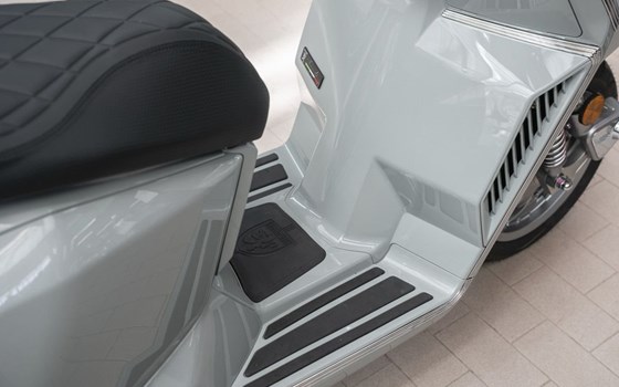 Neufahrzeug Lambretta X300 GT - Bild 10