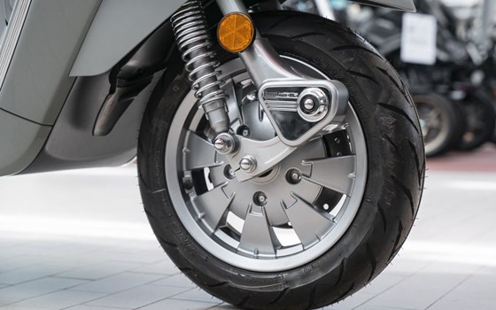 Neufahrzeug Lambretta X300 GT - Bild 13