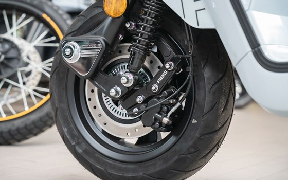 Neufahrzeug Lambretta X300 GP - Bild 14