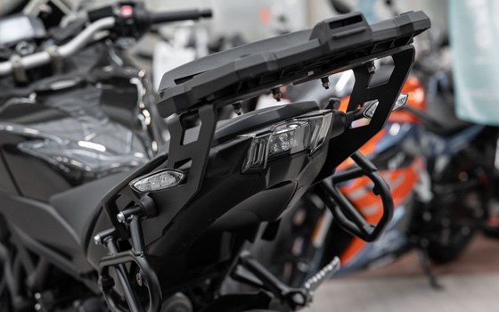 Gebrauchtmotorrad Yamaha Niken - Bild 11